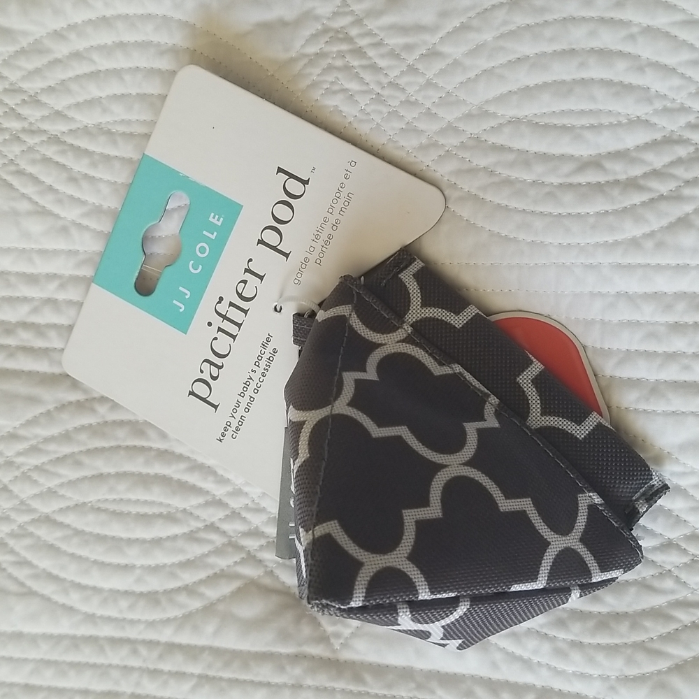 Baby item container